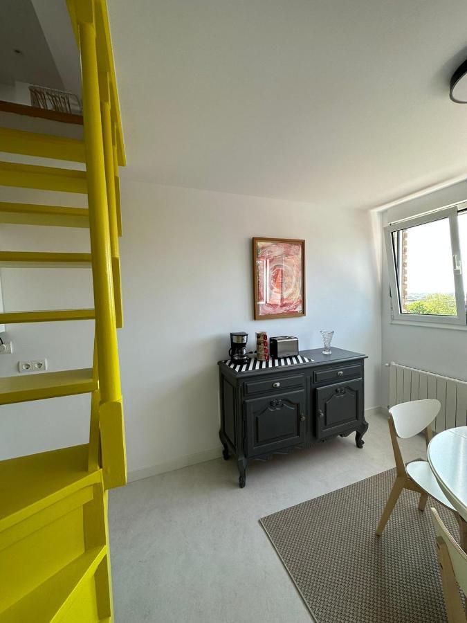 Design Apartment With Garage Santander Exterior photo
